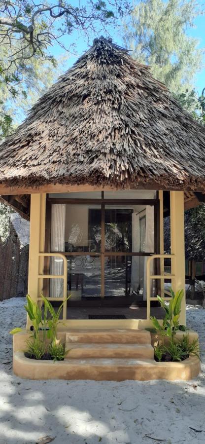 Mikadi Beach Camp & Backpackers Hostel Dar es Salaam