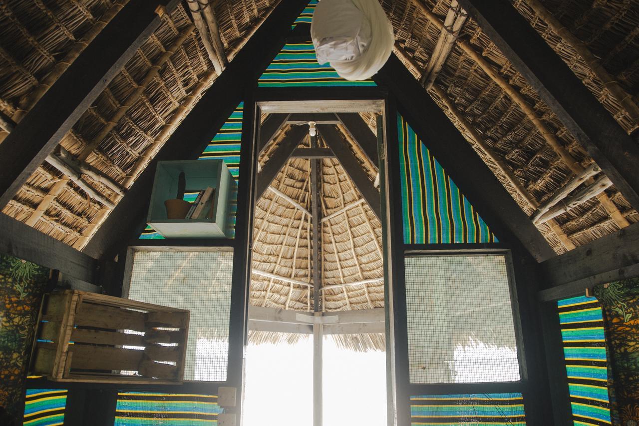 Hostel Mikadi Beach Camp & Backpackers *